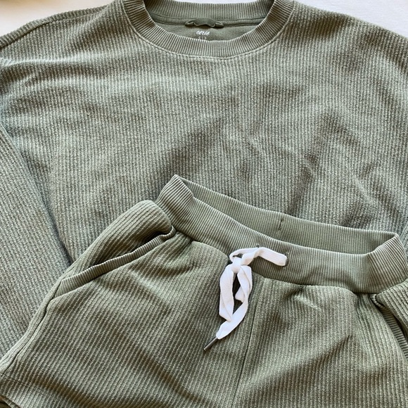 aerie Other - Aerie Matching Set